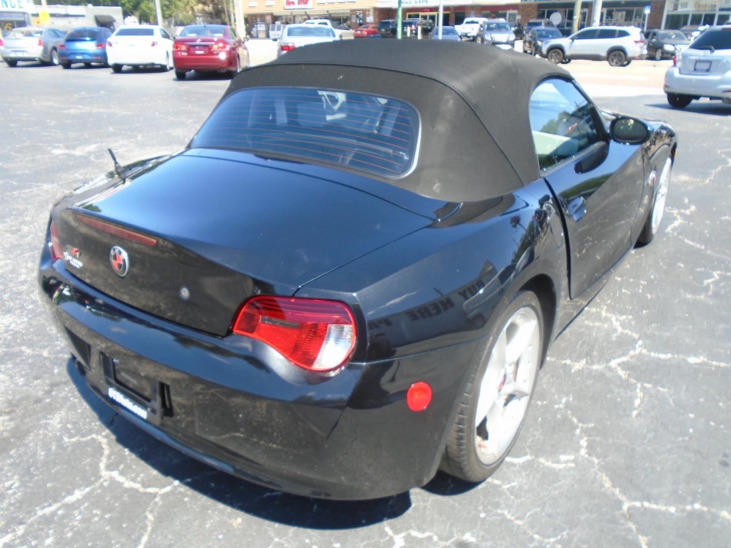 2006 BMW Z4 (4USBU53546L) , located at 6112 N Florida Avenue, Tampa, FL, 33604, (888) 521-5131, 27.954929, -82.459534 - Photo#3